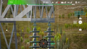 Left circuit middle crossarm end in 500kV drone simulator inspection.